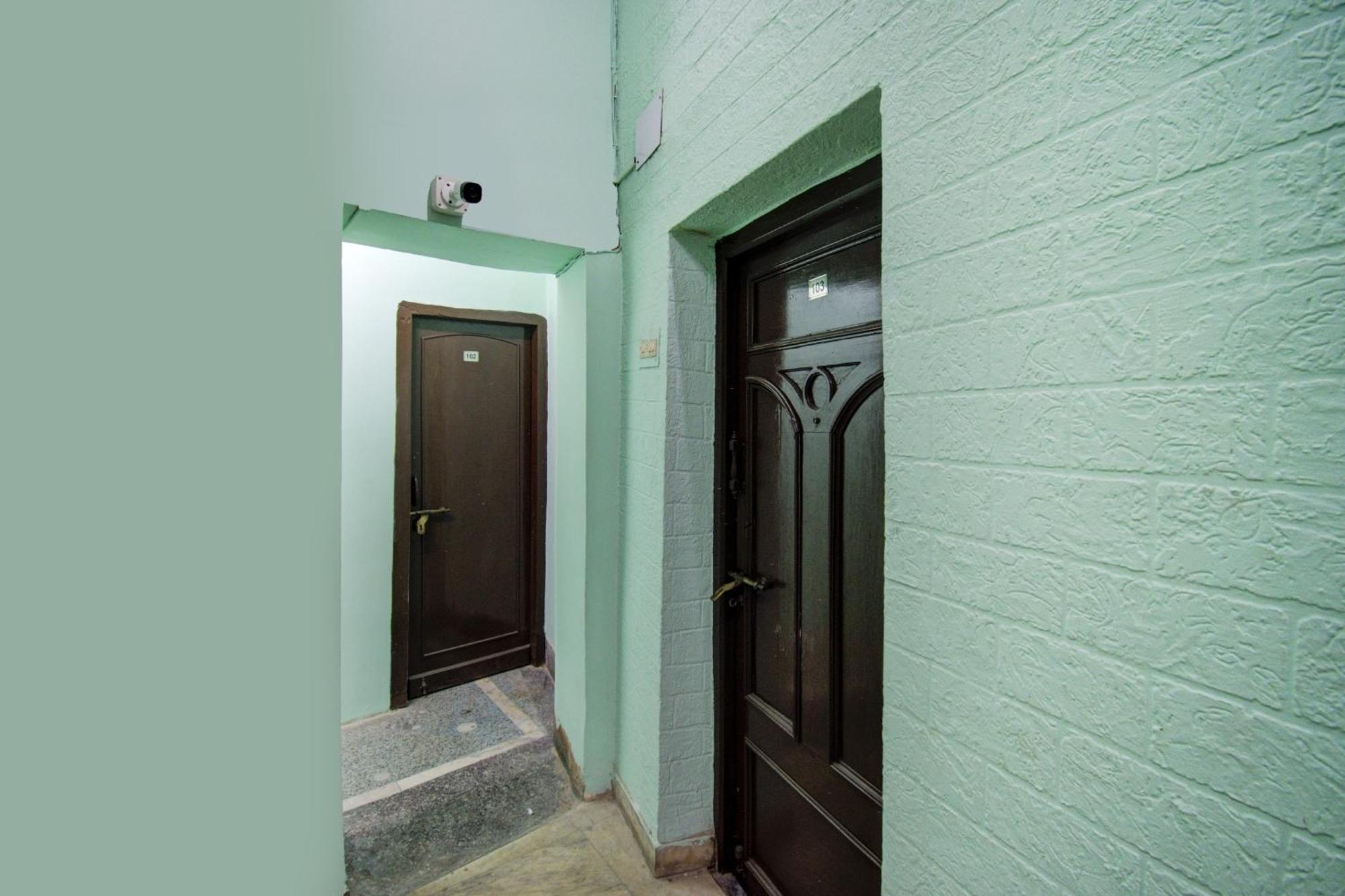 Spot On Dear Hotel Bara Bazar Экстерьер фото