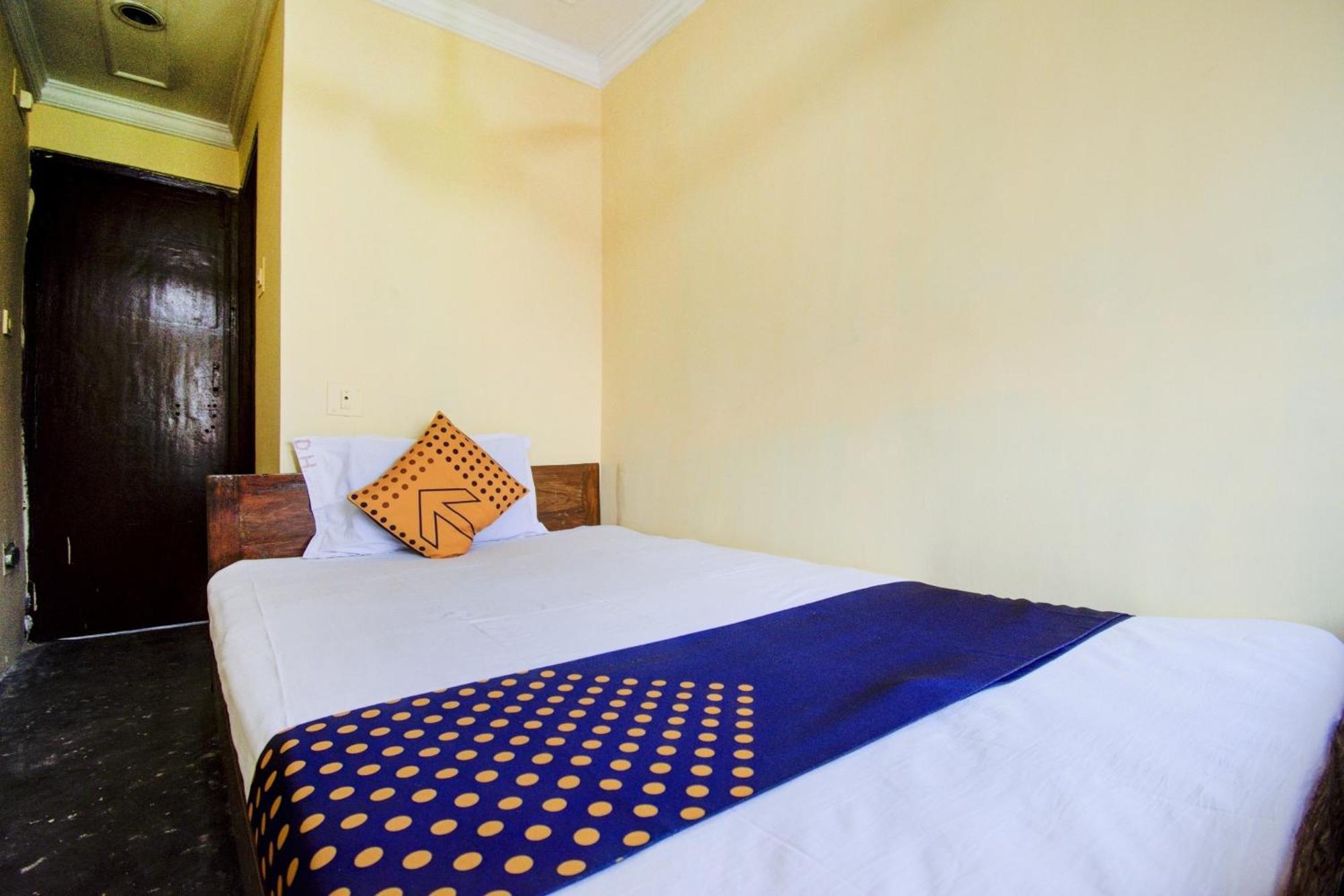 Spot On Dear Hotel Bara Bazar Экстерьер фото